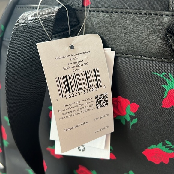 Kate Spade New York
CHELSEA ROSE TOSS PRINTED LARGE BACKPACK - Picture 4 of 7